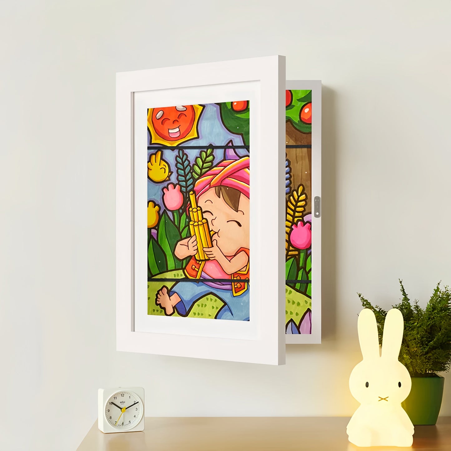 Kids Drawing Memory Frame | Turn their little masterpieces into a proud home gallery – stores up to 150 pages