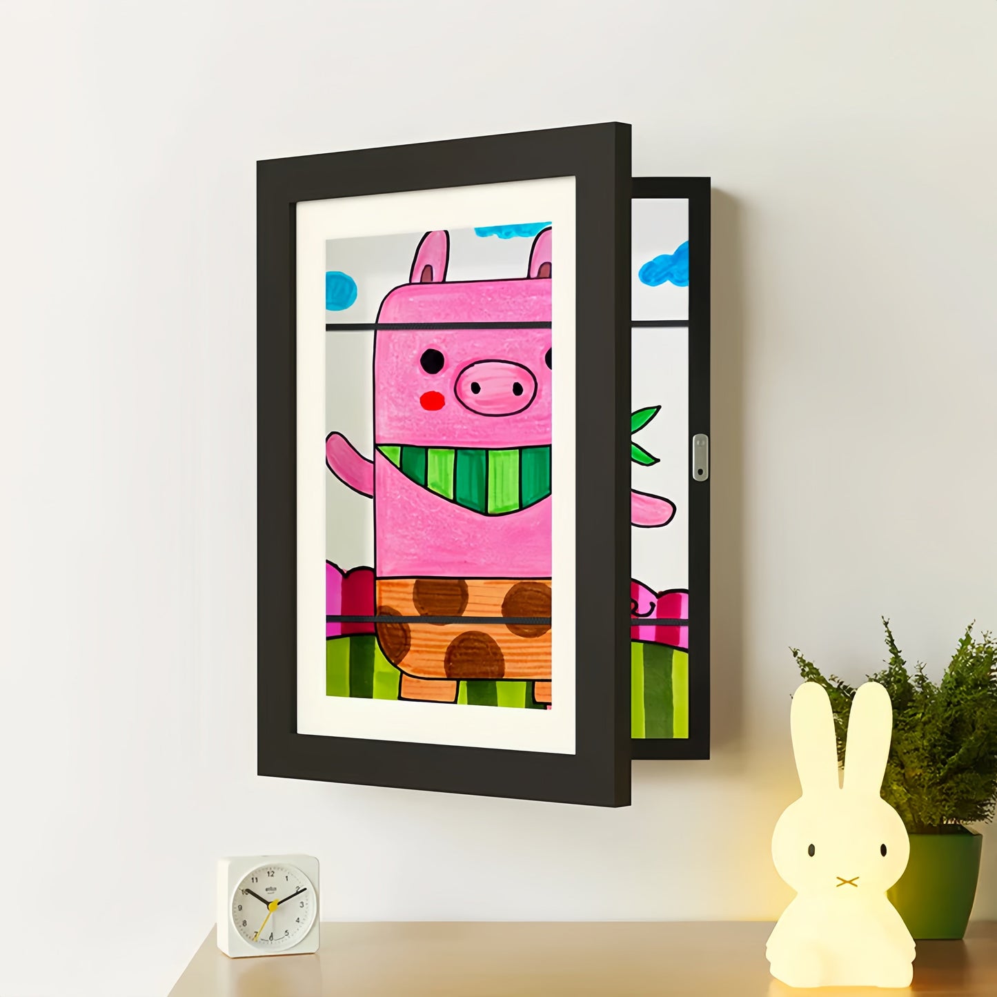 Kids Drawing Memory Frame | Turn their little masterpieces into a proud home gallery – stores up to 150 pages