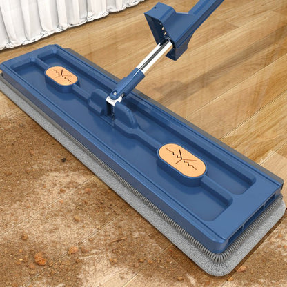 Hands-Free Flat Mop | Clean your floors without touching dirty water – reusable microfiber pads included